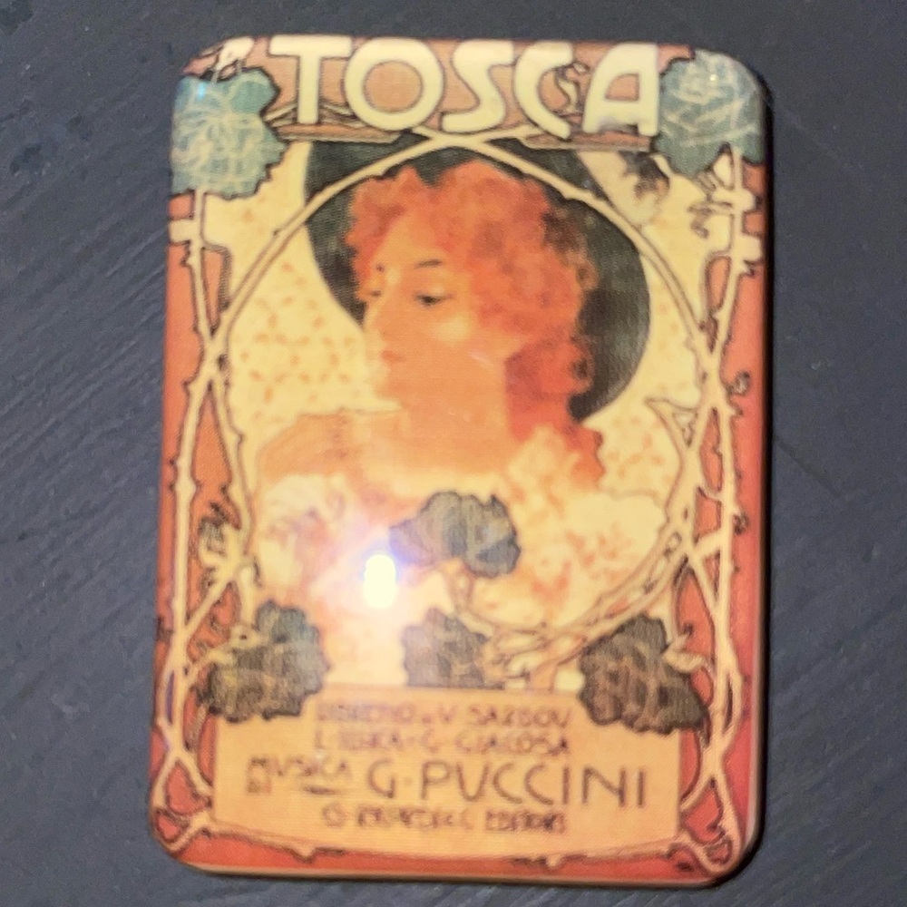 Vintage Tosca Decorative Magnet
